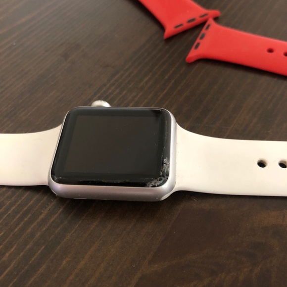 Apple Watch Series 2 - Picture 3 of 4
